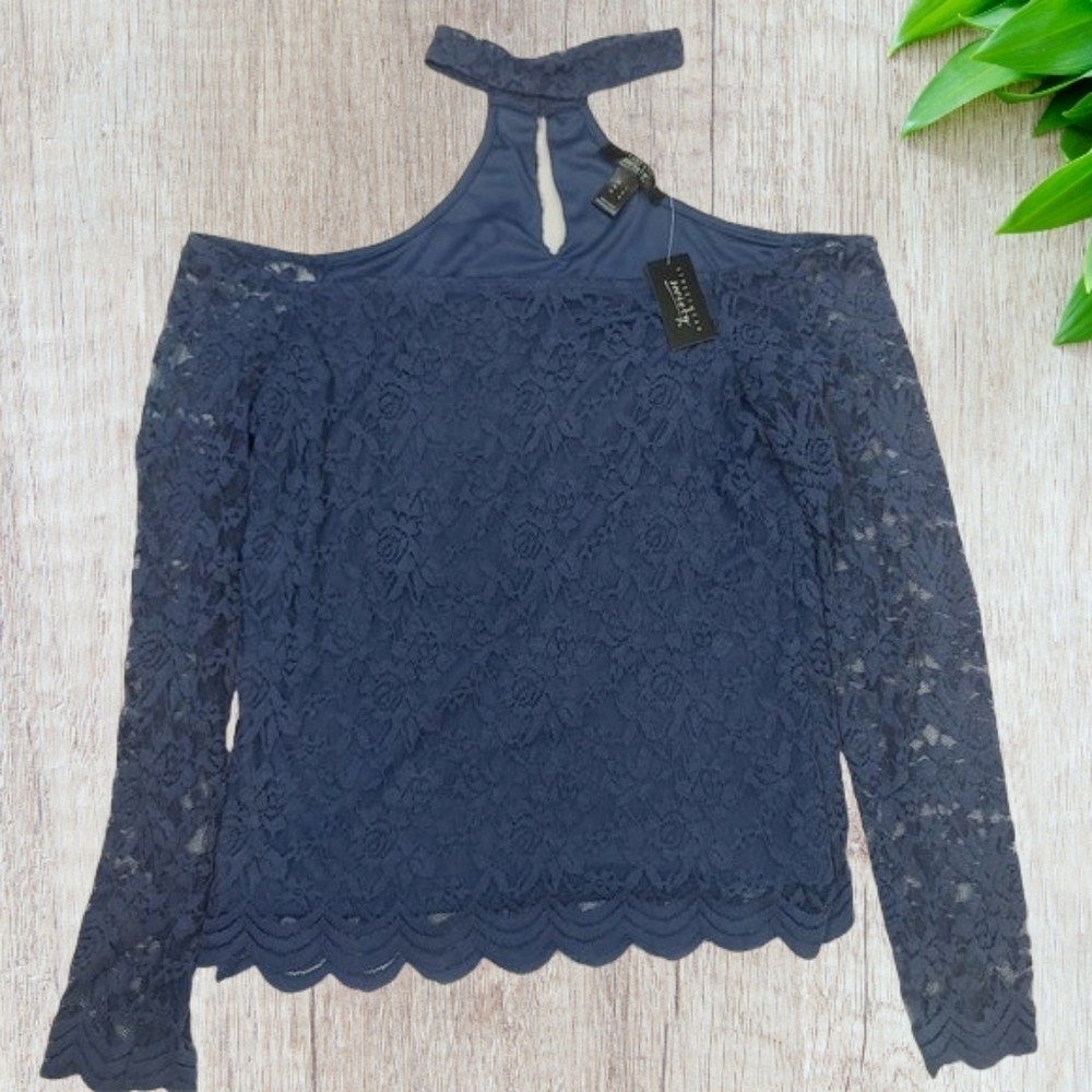 STREETWEAR Society Choker Blouse